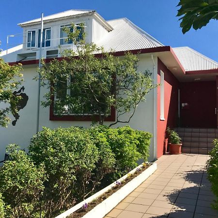 Guesthouse Arny Vestmannaeyjar Zewnętrze zdjęcie