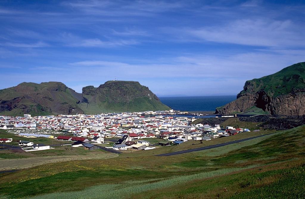 Guesthouse Arny Vestmannaeyjar Zewnętrze zdjęcie