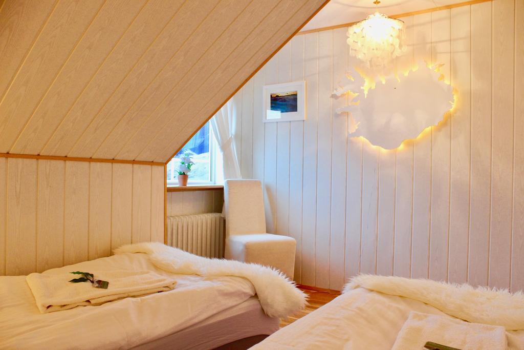 Guesthouse Arny Vestmannaeyjar Zewnętrze zdjęcie