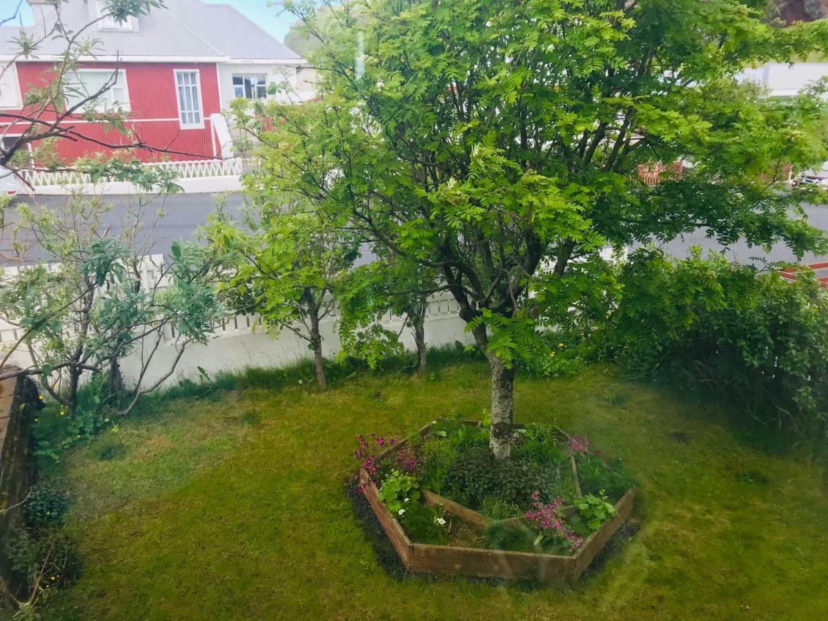 Guesthouse Arny Vestmannaeyjar Zewnętrze zdjęcie